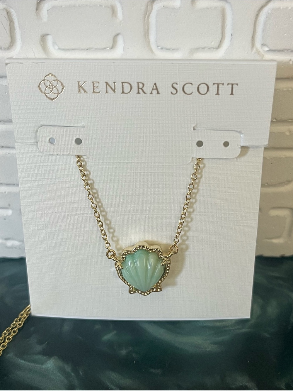 Kendra Scott Brynne Gold Shell Pendant Necklace in Sea Green Chrysocolla NWT